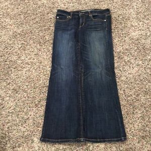Women’s AE jeans